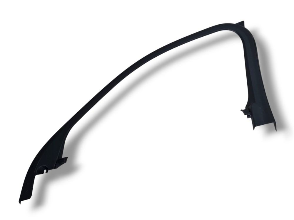 Canaleta Interna Dianteira Direita Volvo Xc 40 2020 31455062 1