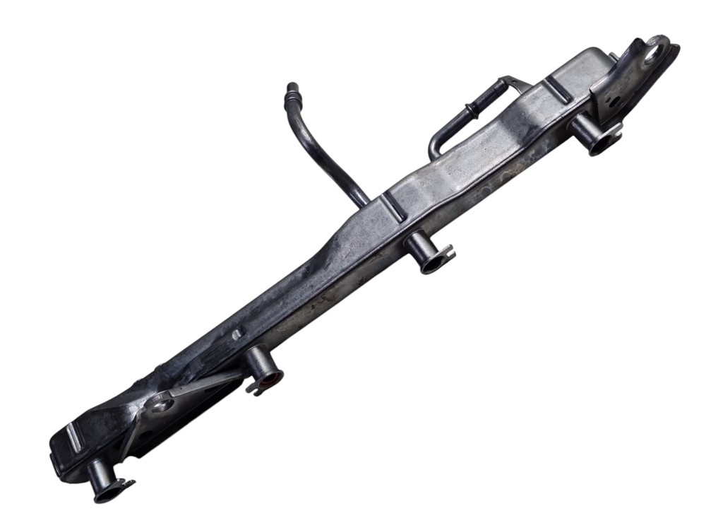 Flauta Bico Injetor Lado Direito Lexus Ls 460l 2013 V8 2