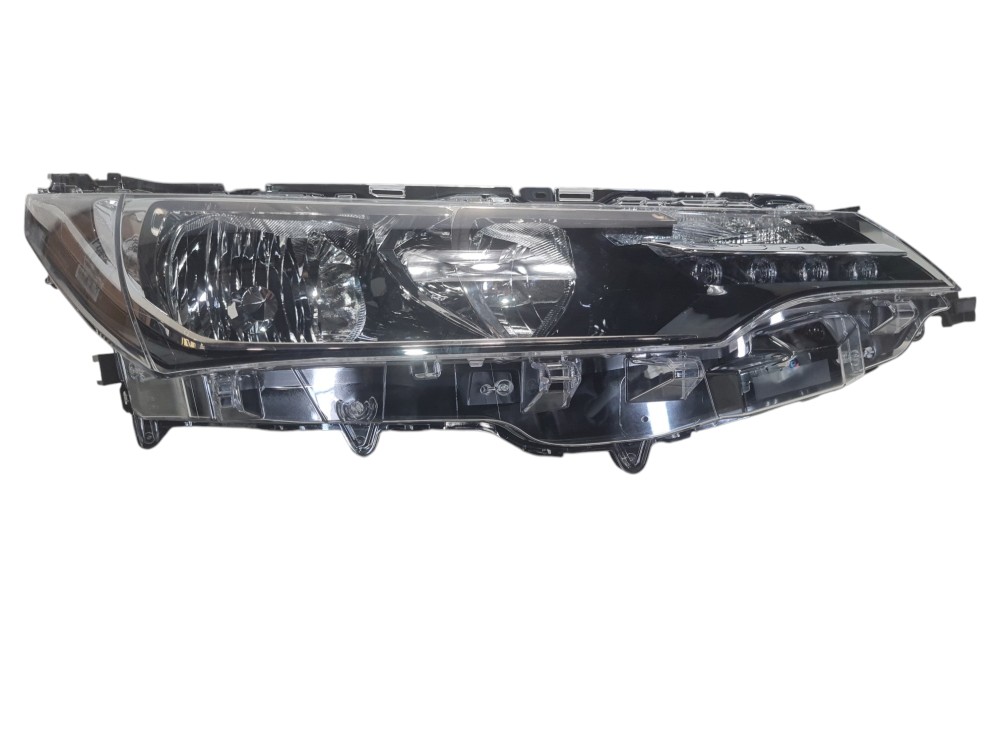 Farol dianteiro direito Toyota Corolla anos 2017 a 2021