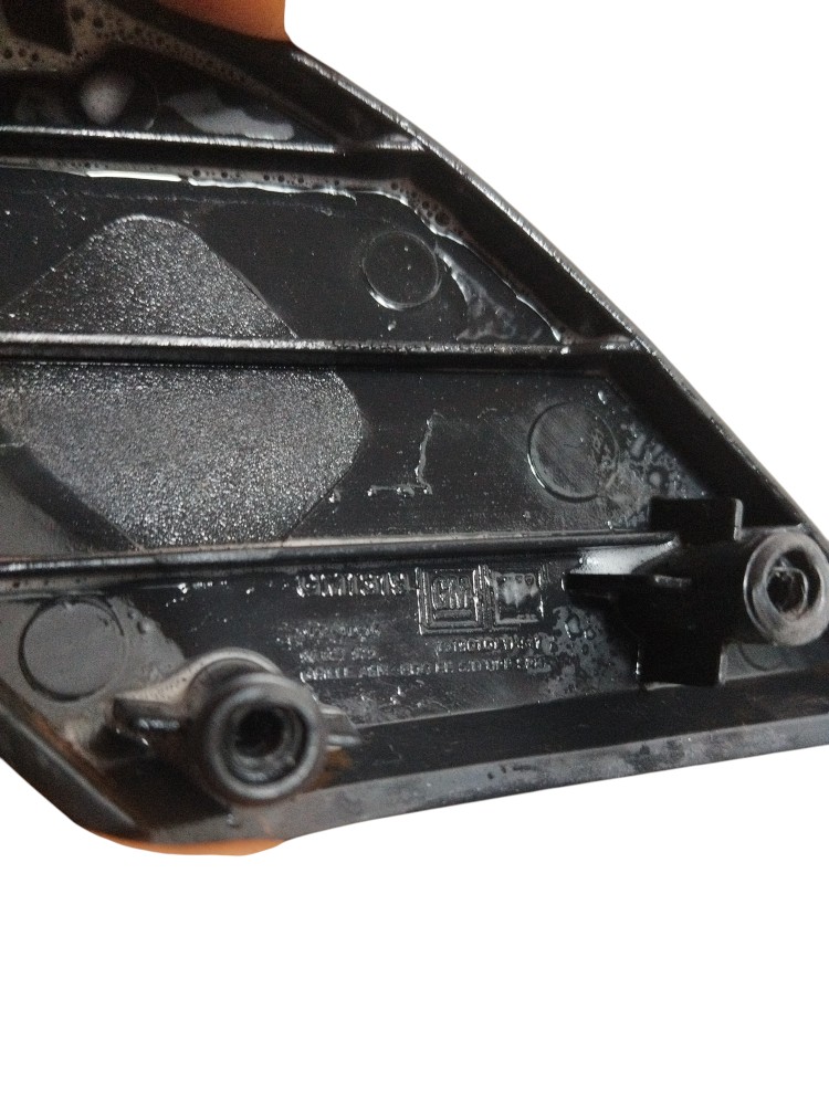 Acabamento do Auto falante traseiro Chevrolet Captiva 2009 4