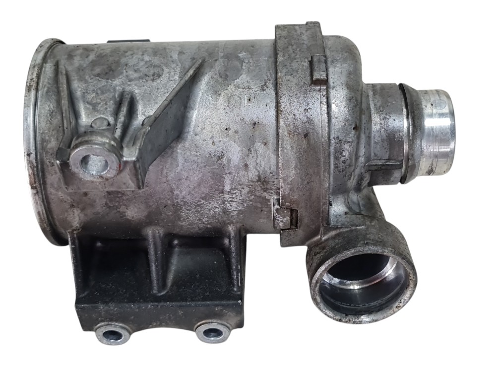 Bomba De Água Volvo Xc40 T5 2020 31368715 Original 3
