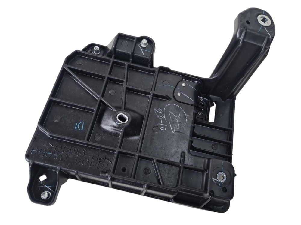 Suporte Base Bateria Toyota Corolla Grs 2024 744040a050 3