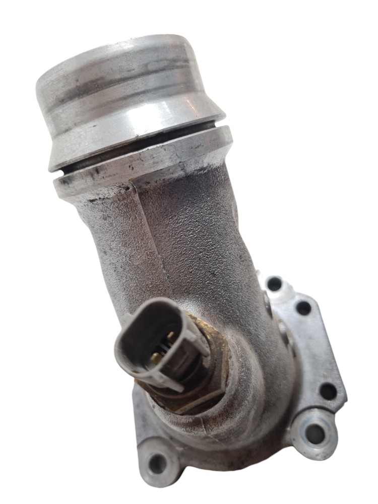 Flange Carcaça Válvula Termostatica Toyota Sw4 2022 Original 6