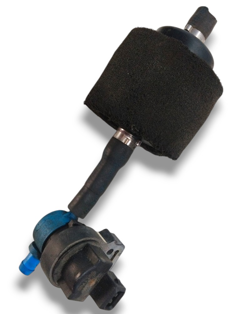 Filtro Canister Mercedes Cls 500 2005 Usada A2114760116 1