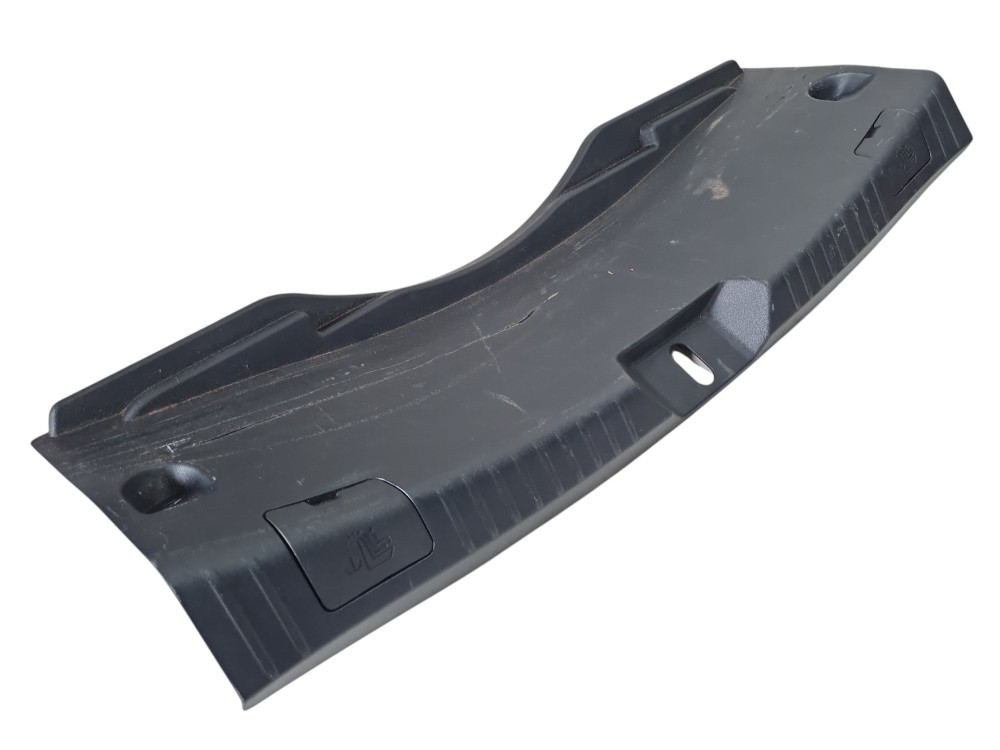 Soleira Porta Malas Toyota Yaris Hatch 2025 64716-0d260 4