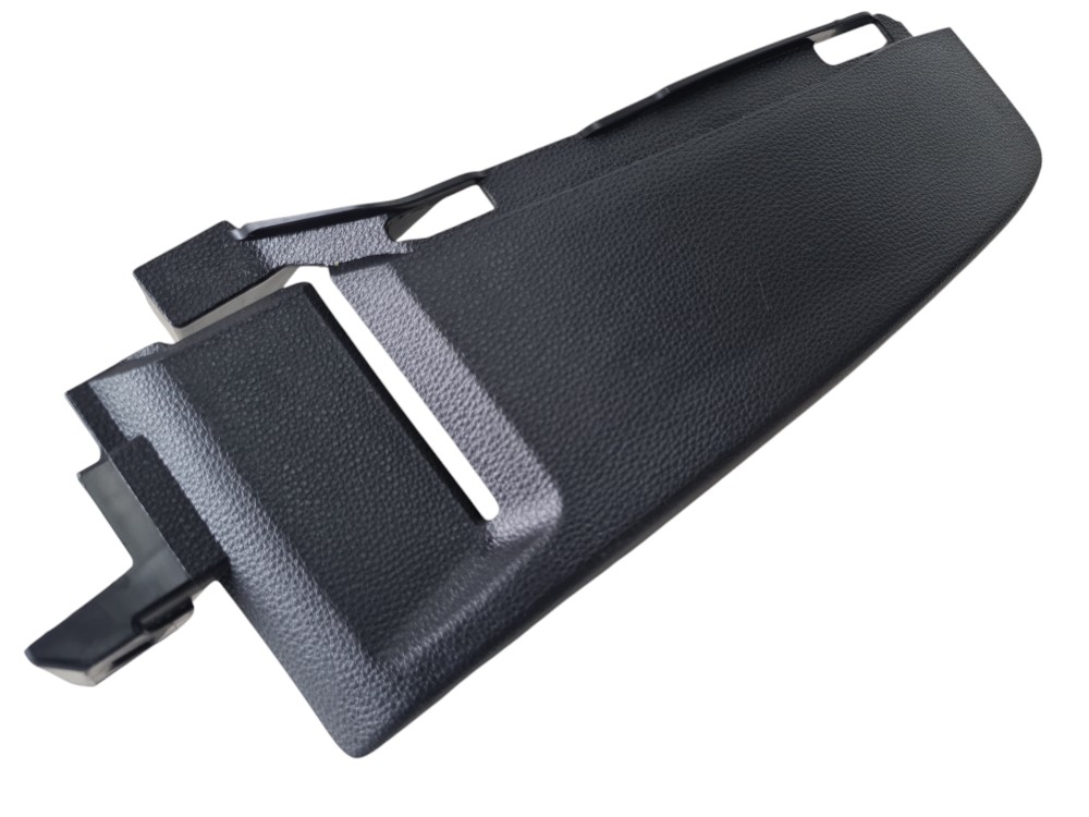 Moldura Acabamento Traseiro Cinto Toyota Corolla Grs 2024 6