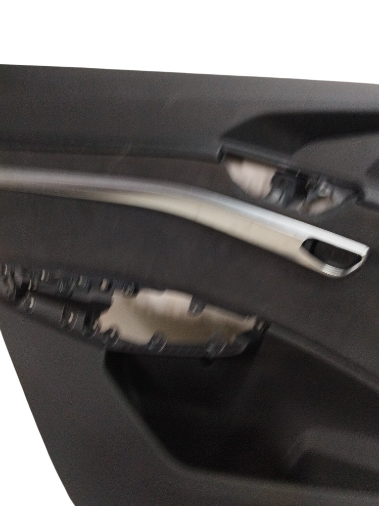Forro de porta traseira do Audi Etron 2022 ORIGINAL preto 4