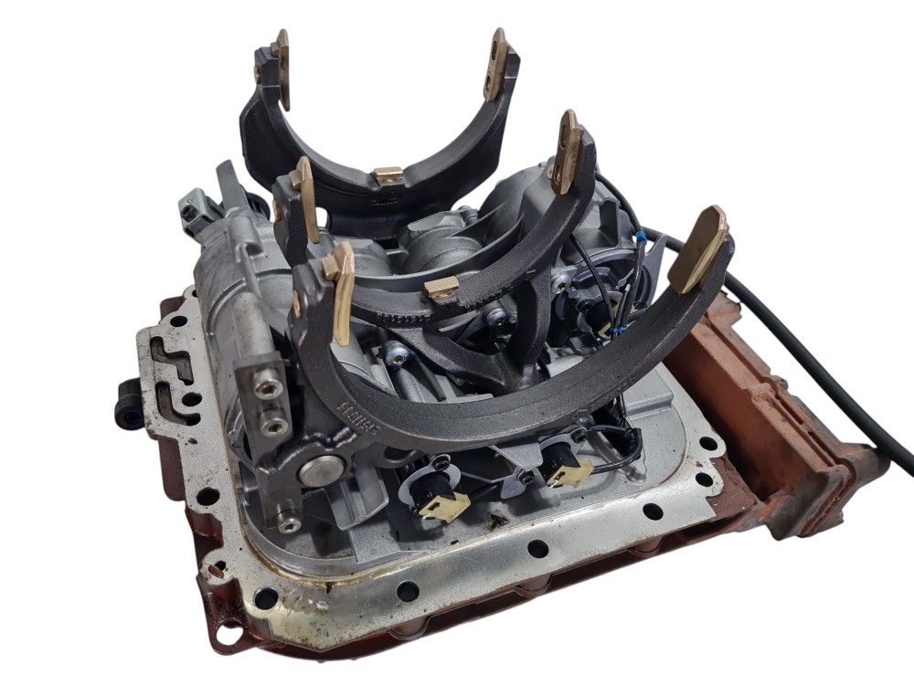 Moldulo caixa câmbio automático Volvo VM 330 2021 21536238 5