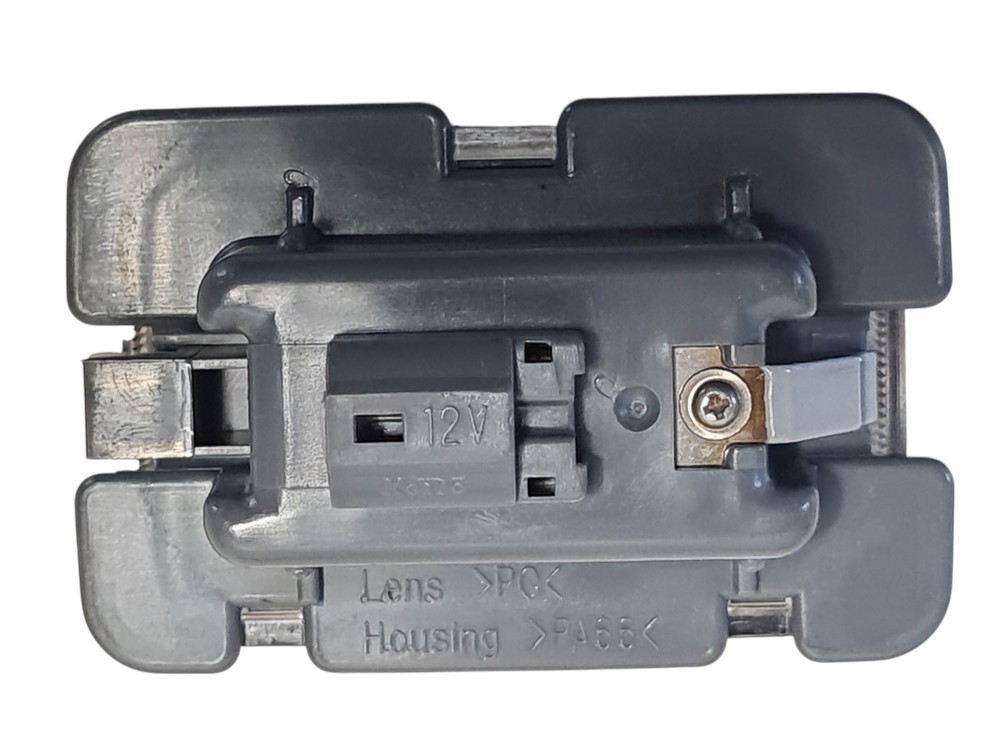 Luz Cortesia Porta Malas Lexus Ls 460l 2013 Original 5