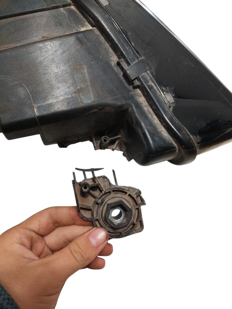 Farol dianteiro Audi Etron 22 elétrico ORIGINAL com Detalhes 5