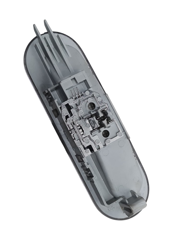 Luz cortesia teto Renault logan zen10mt ano 2013 original 4
