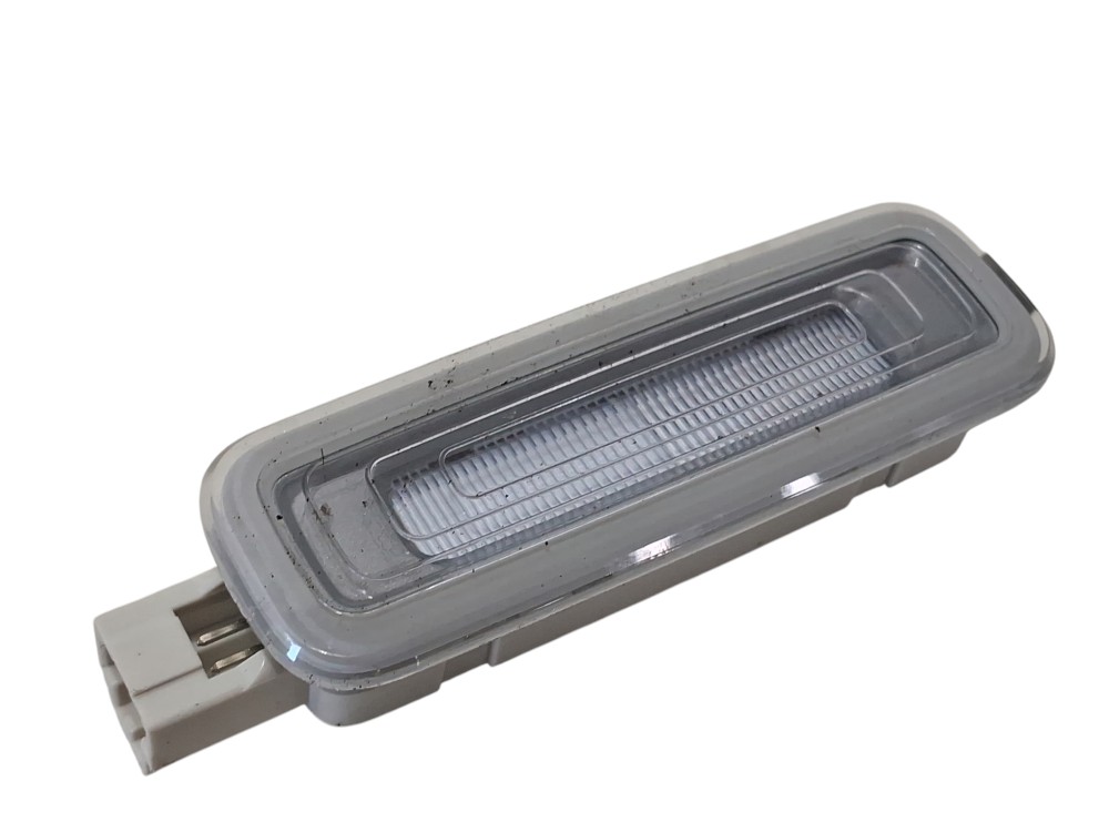 Luz Cortesia Quebra Sol Audi E tron SPB 2022 4M0947105 2