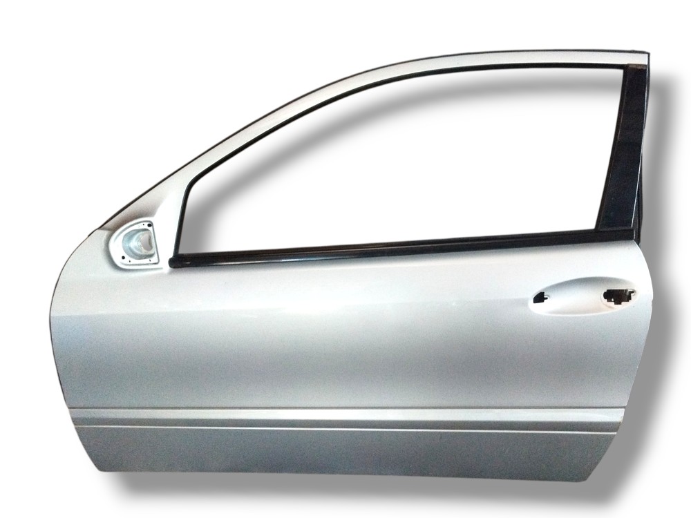 Porta Dianteira Esquerda Mercedes Classe C230 2002 2003 1