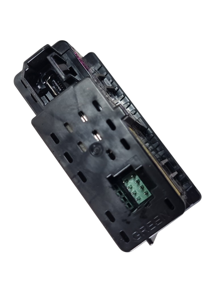 Tomada Usb / Usb C Nissan 284h39he2a Original 4