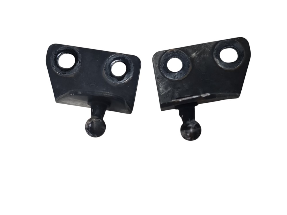 Suporte amortecedor tampa traseira Chevrolet captiva 2009 3