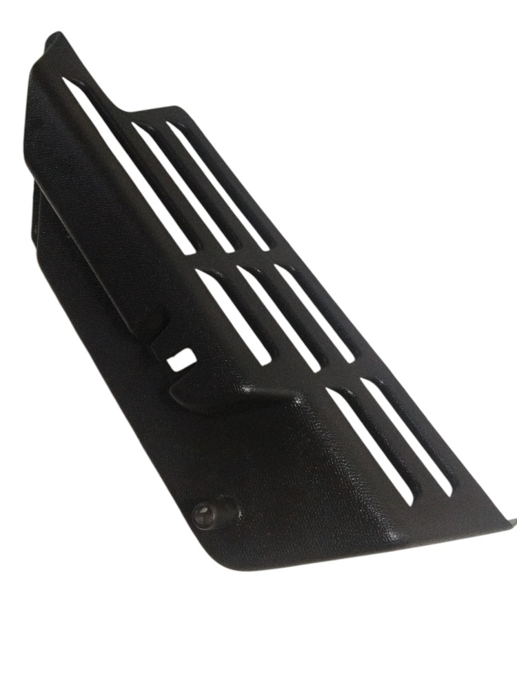 Suporte direito do tampão do porta malas Peugeot 208 2022 3