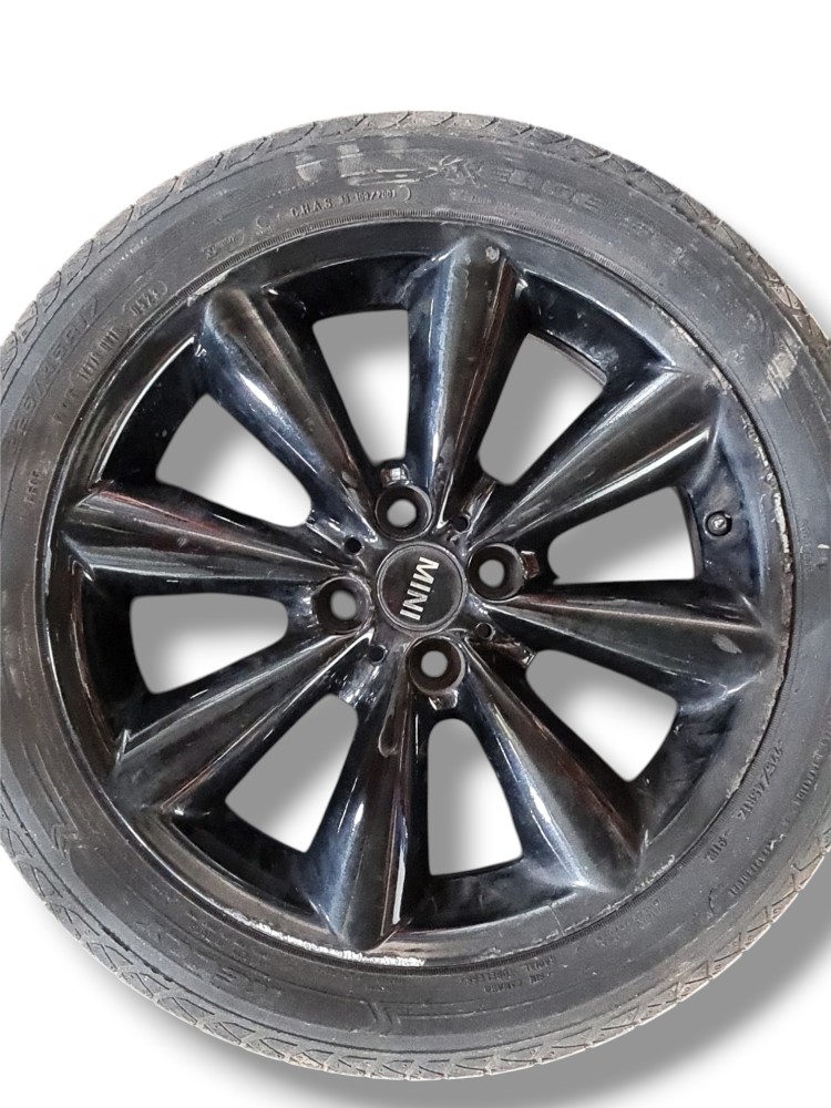 Jogo De Rodas C Pneu 4x Aro 17 225/45r17 Mini Cooper S 2013 4