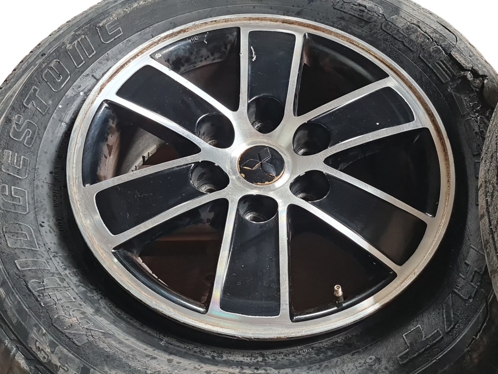Jogo De Rodas 4x Pajero Full 2008 A 2017 Aro 17 6