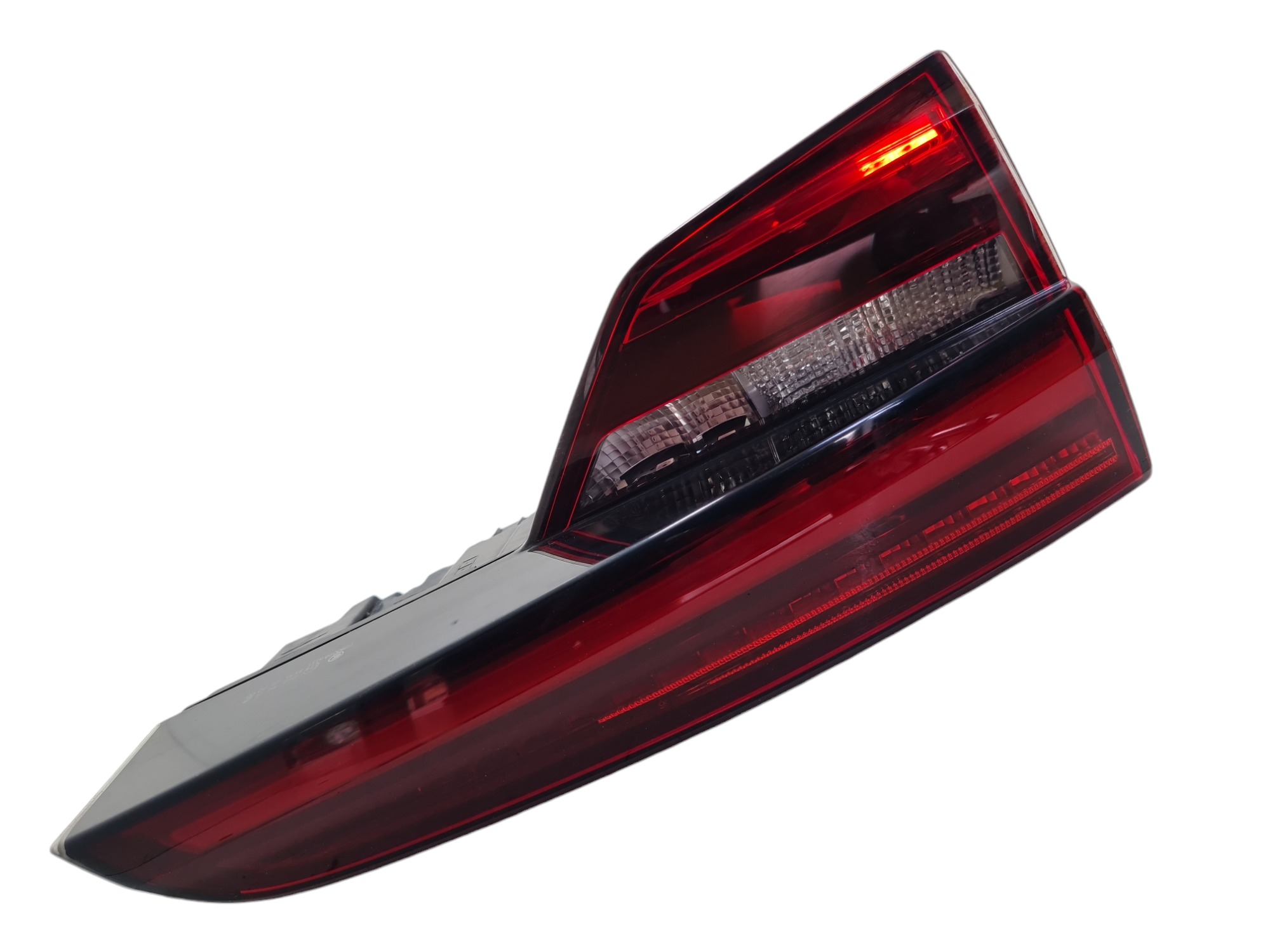 Lanterna Tampa Traseira Esquerda Audi A4 Avant 2019 8w945093 Esquerdo/motorista 2