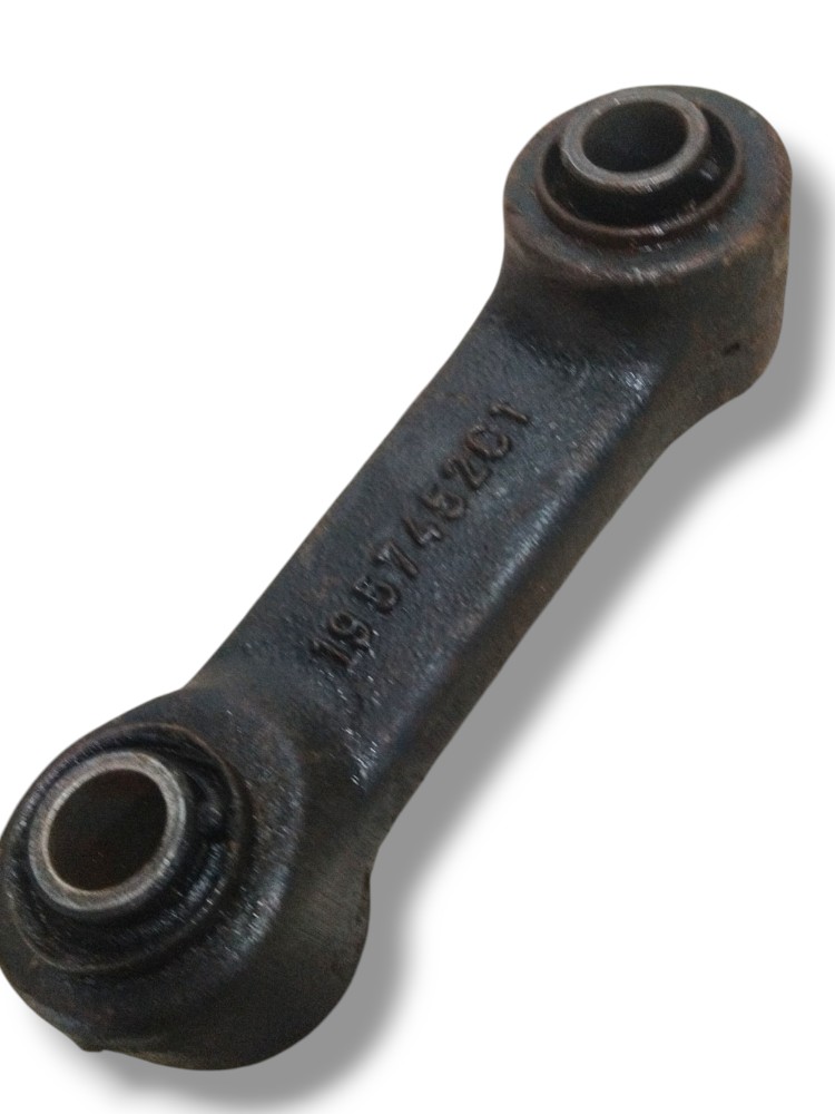 Braço de suspensao 1957452C1 colheitadeira Case 2799 2013