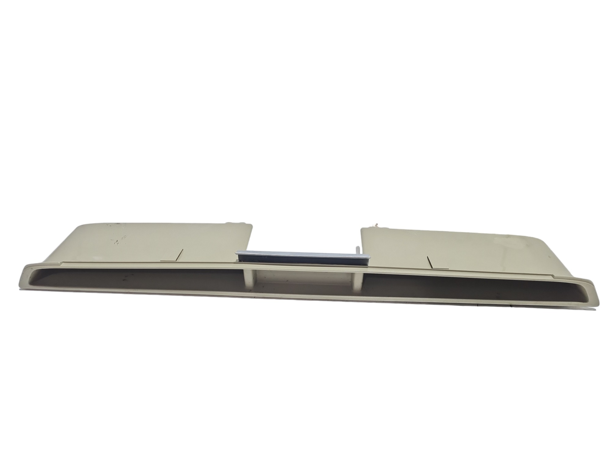 Porta Objetos Painel Volvo New Fh Fh540 2023 Cod 82366066 Branco 3