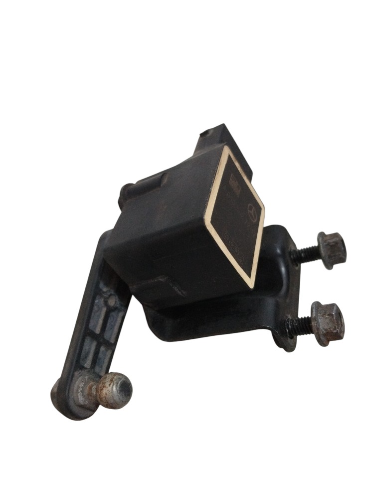 Sensor Nivel De Suspensão Mercedes Cls 500 2005 A0105427717 5