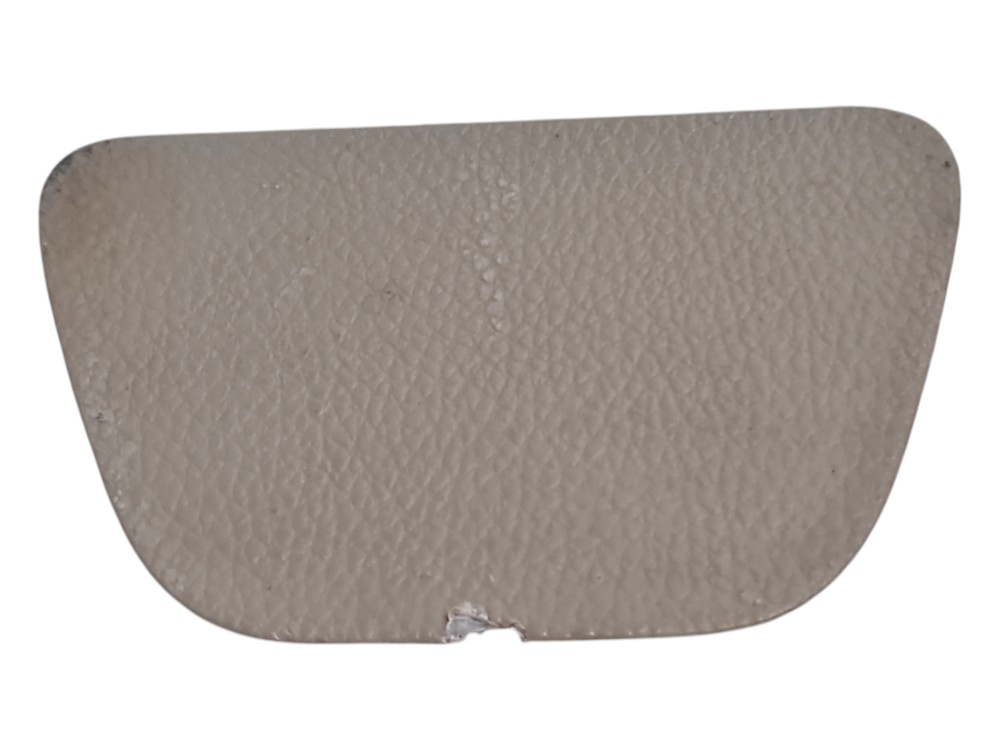 Protetor Parafuso Porta Malas Chevrolet Captiva Sport 2009 1