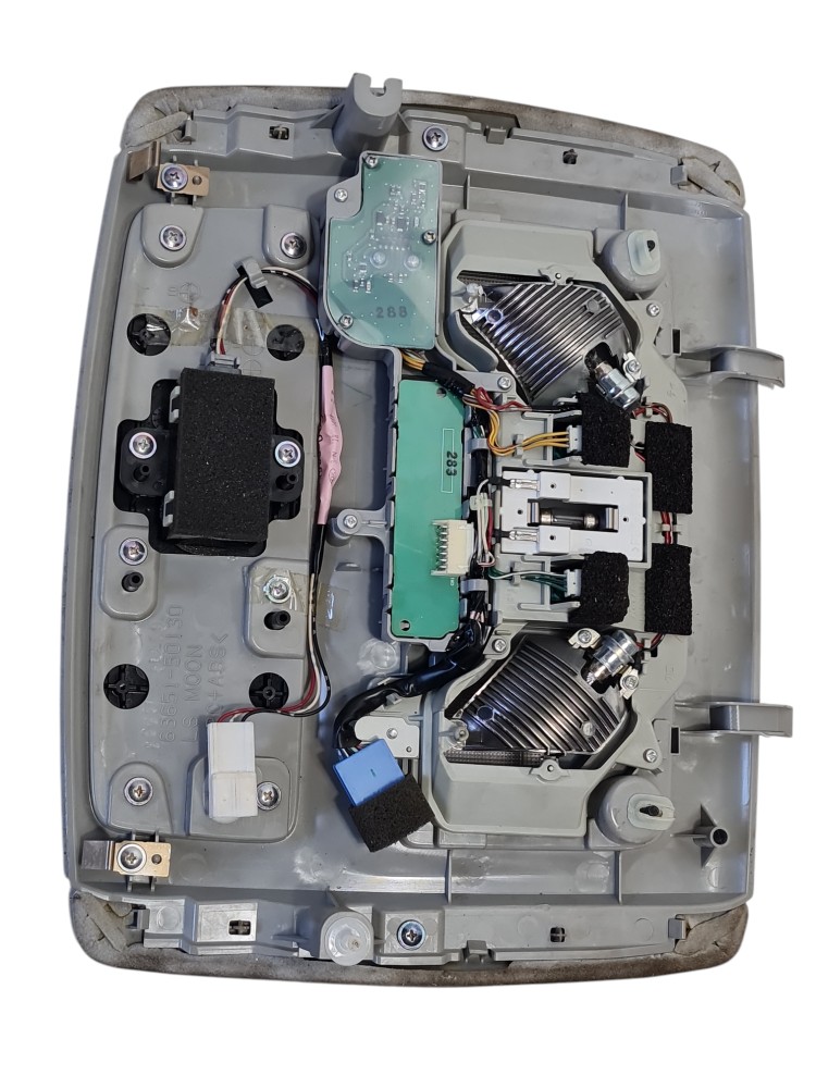 Luz Cortesia Traseiro Lexus Ls 460l 2013 63651-50130 3