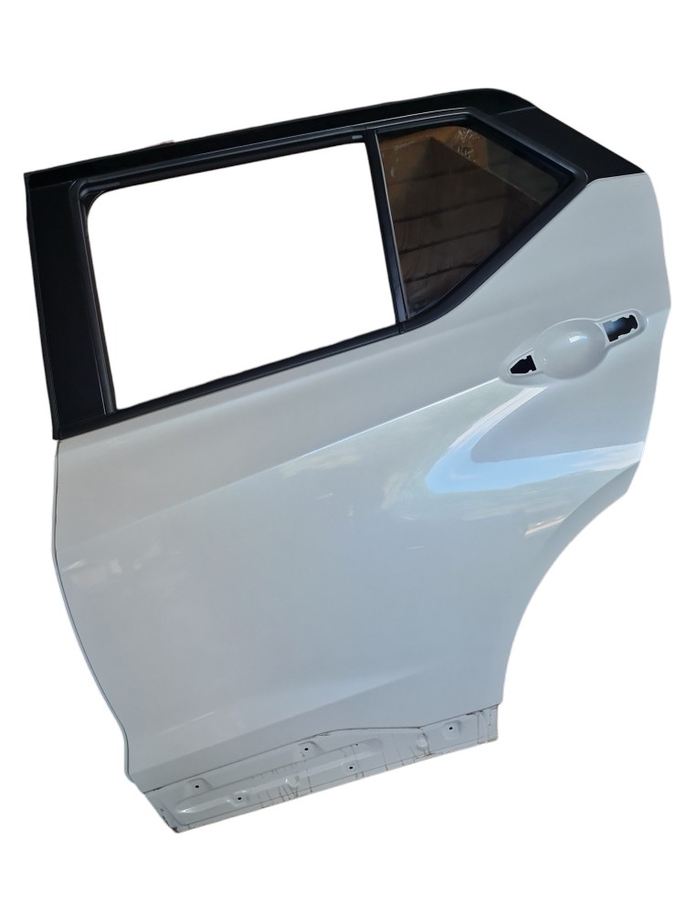 Porta Traseira Esquerda Nissan Kicks 2022 2023 2024 Filé Traseira Esquerdo 2