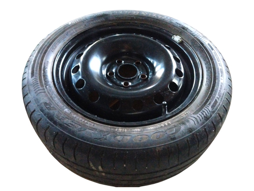 Pneu Estepe Aro 15 Good Year Vw/novo Fox Cl Mb 2016 Original 6