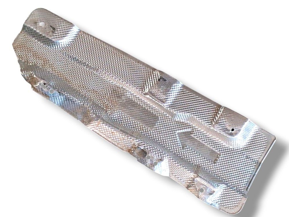 Defletor Xalor Gwm Tank300 Híbrido 2025 2026 1208101xgw04a 1