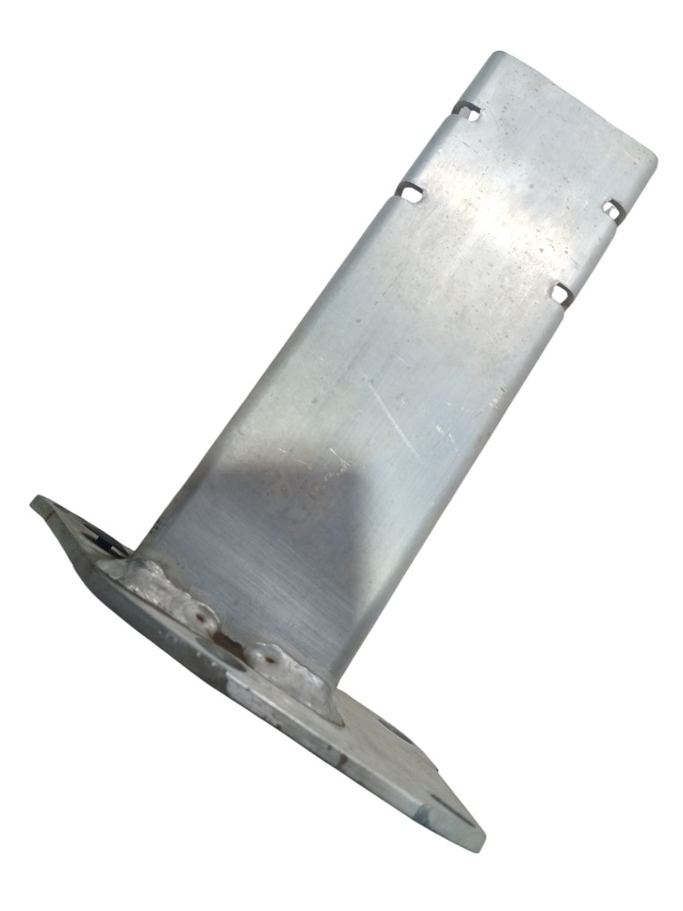Suporte ponta de longarina Jeep Compass 2023 2024 original