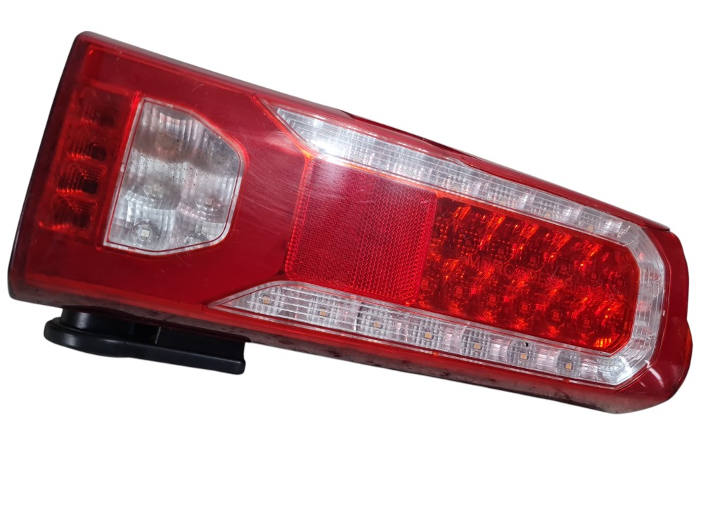 LanternaTraseira Led direita Actros 2651 DETALHE A0035443403 6