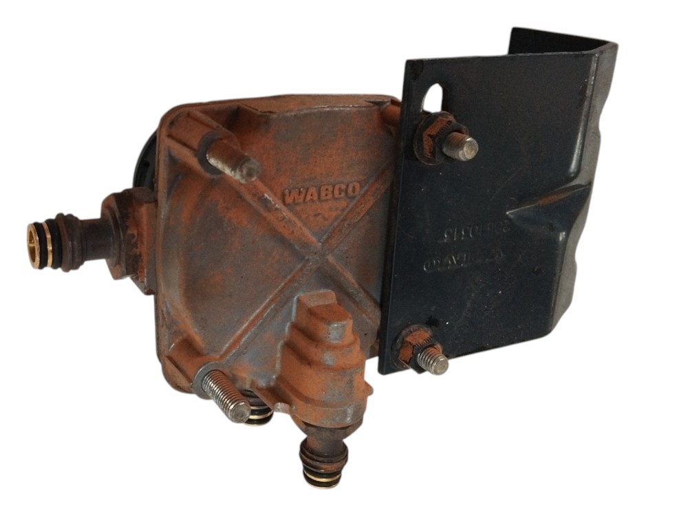 Válvula Relé Com Suporte Volvo Vm330 2021 22984186 20510313 6