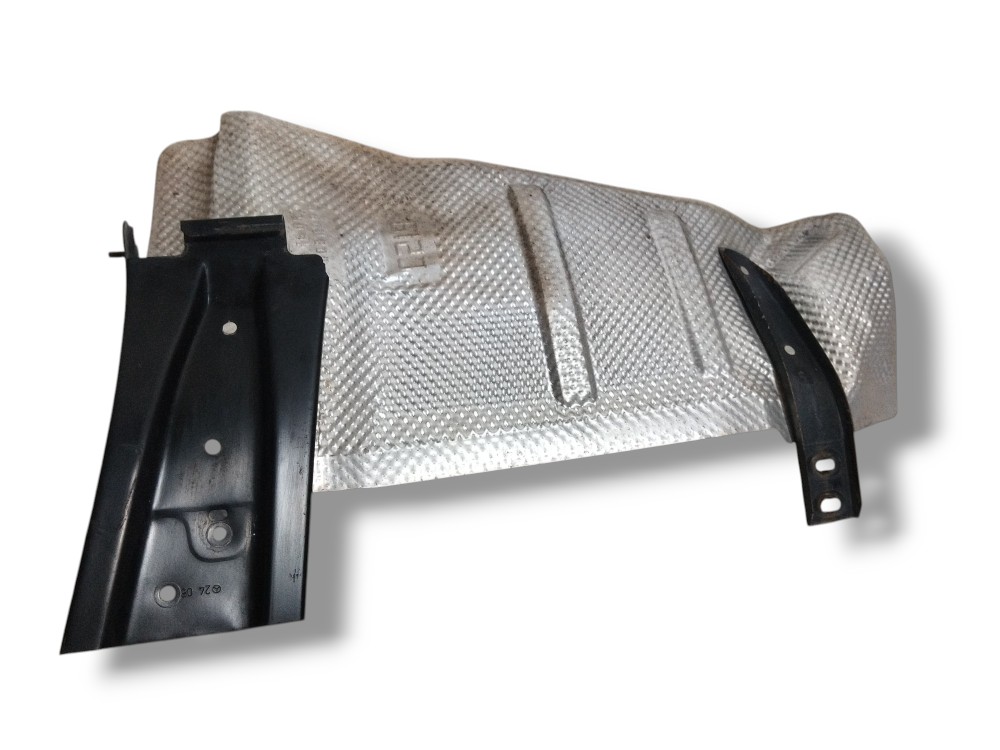 Defletor De Calor Traseiro Mercedes Cls 500 2005 1605003q891 1