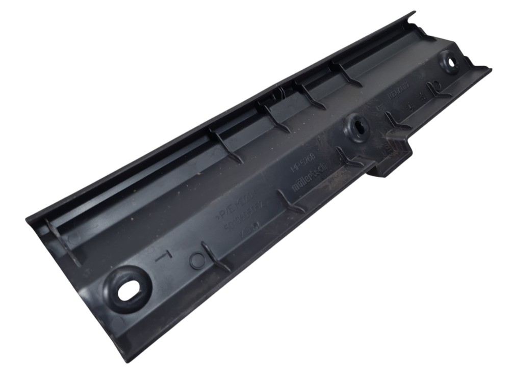 Acabamento interno Volvo VM 330 2021 2022 5010605052 2