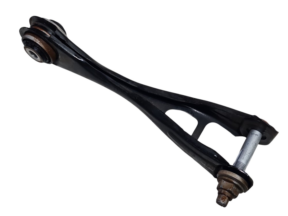 Braço suspensão superior traseiro direito BMW i3 2022 6