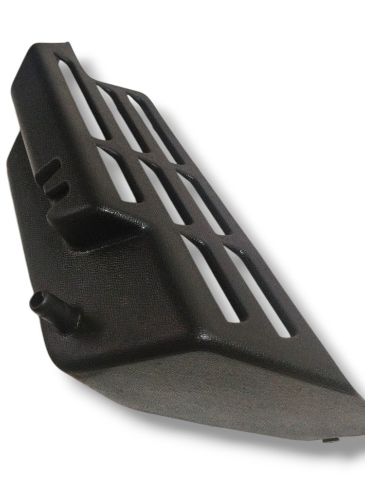 Suporte direito do tampão do porta malas Peugeot 208 2022 1