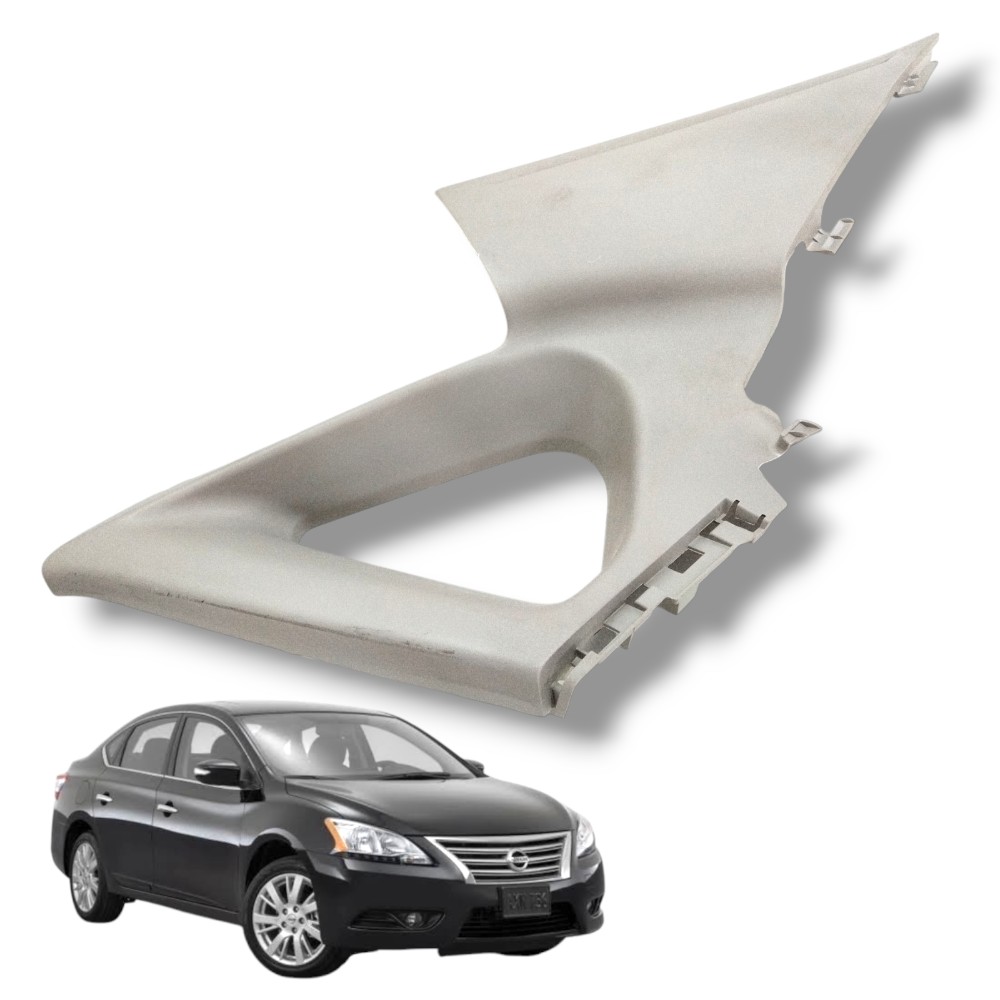 Moldura Coluna Traseira Direita Nissan Sentra 2016 Original 1