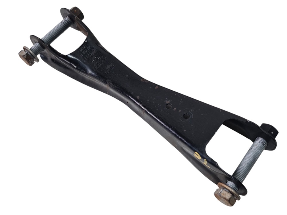 Braço suspensão traseiro esquerdo BMW i3 2022 6867879 2
