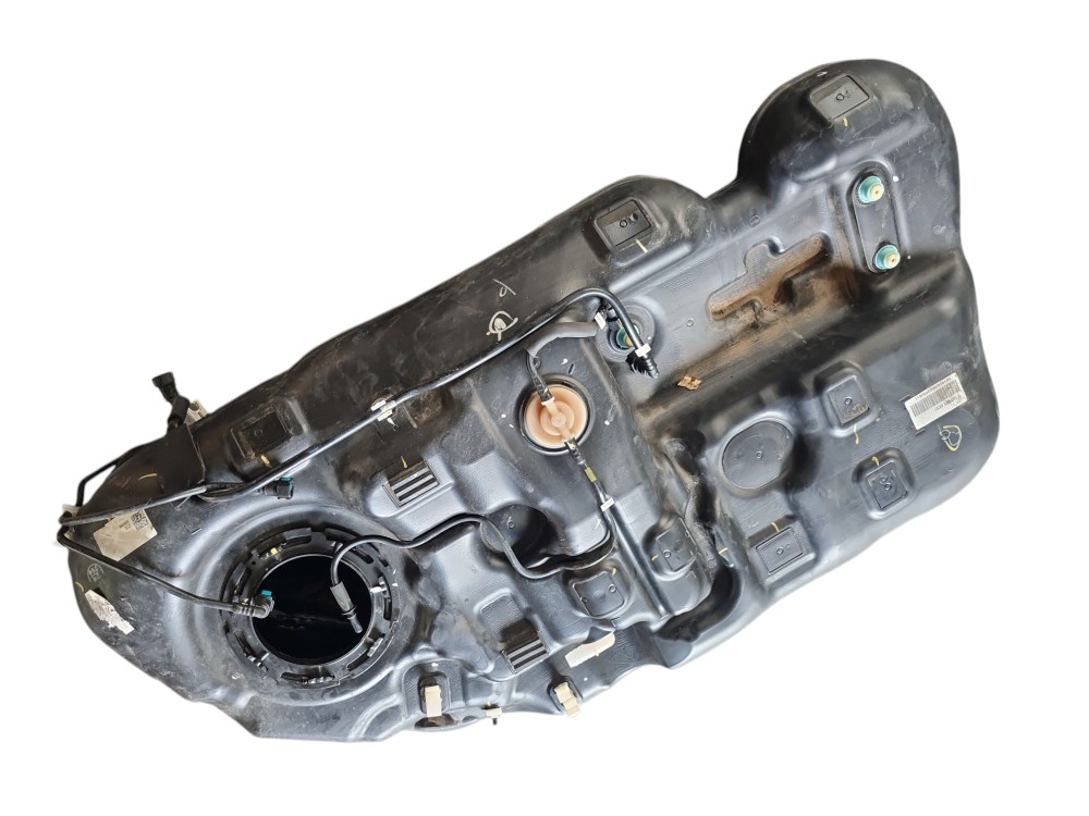 Tanque de combustível Kia Sportage 2019 2020 31100-D3XXX 3