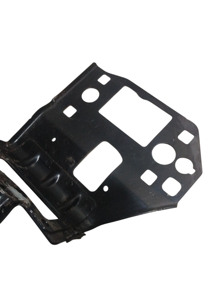 Suporte de montagem do paralama Audi Etron 2022 ORIGINAL 6