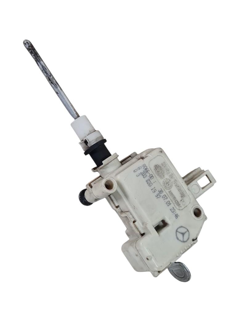 Motor trava portinhola Mercedes Classe C230 2002 A2038201997 3