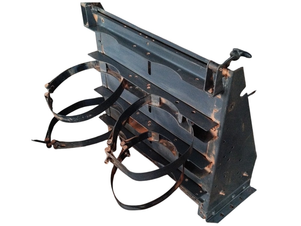 Suporte Caixa De Bateria Volvo Vm 330 2021 2022 20476465 6