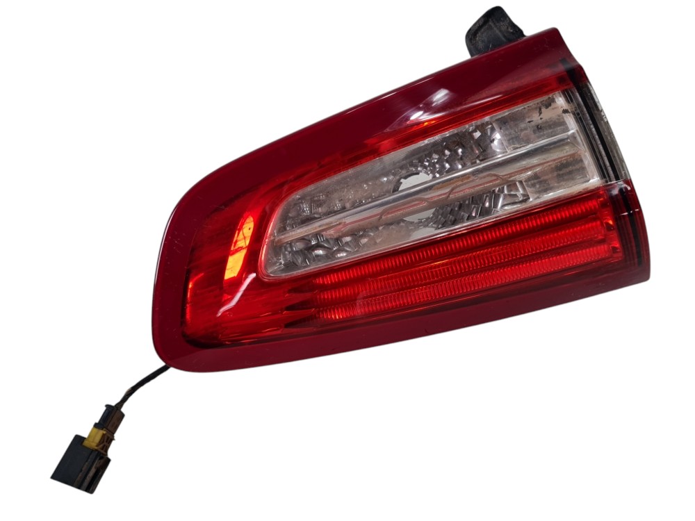 Lanterna Tampa Traseira Esquerda Citroen Ds5 2015 9803168080 Esquerdo/motorista 4