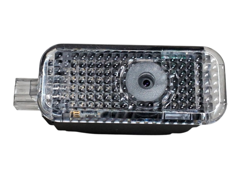 Luz Cortesia da Porta Audi E tron SPB 2022 4KE947415C 2