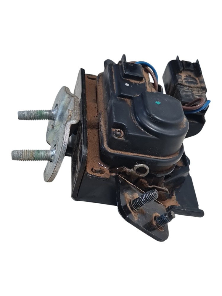 Fechadura eletrica porta malas Chevrolet captiva sport 2009 1