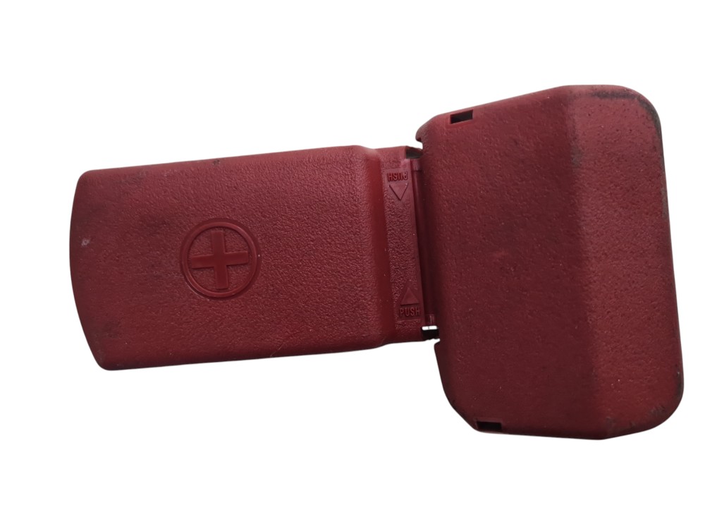 Capa polo positivo bateria Toyota Corolla cross 2021 2022