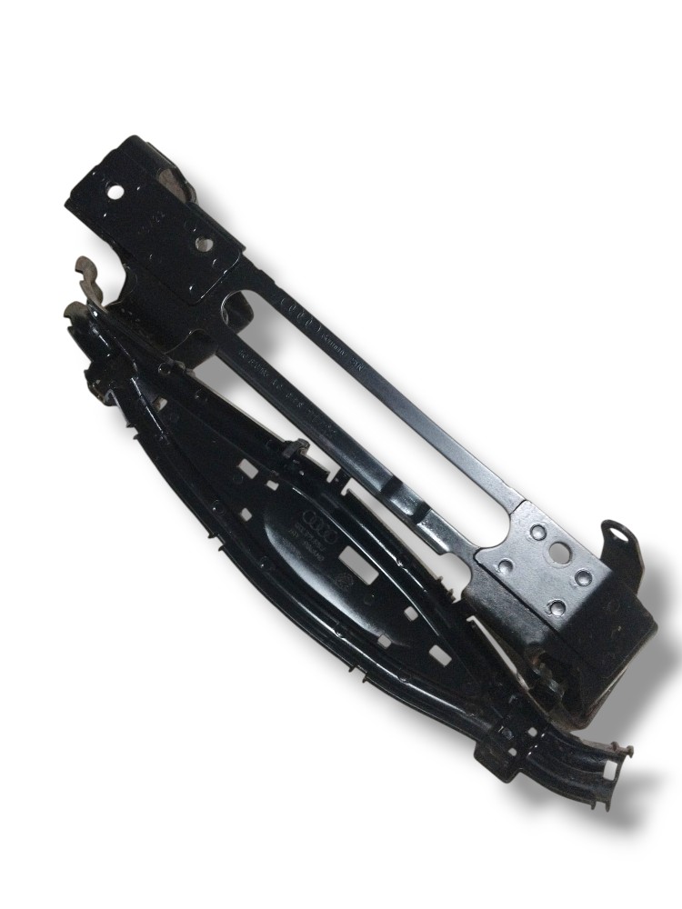 Suporte do compressor do ar condicionado Audi Etron 2022 2