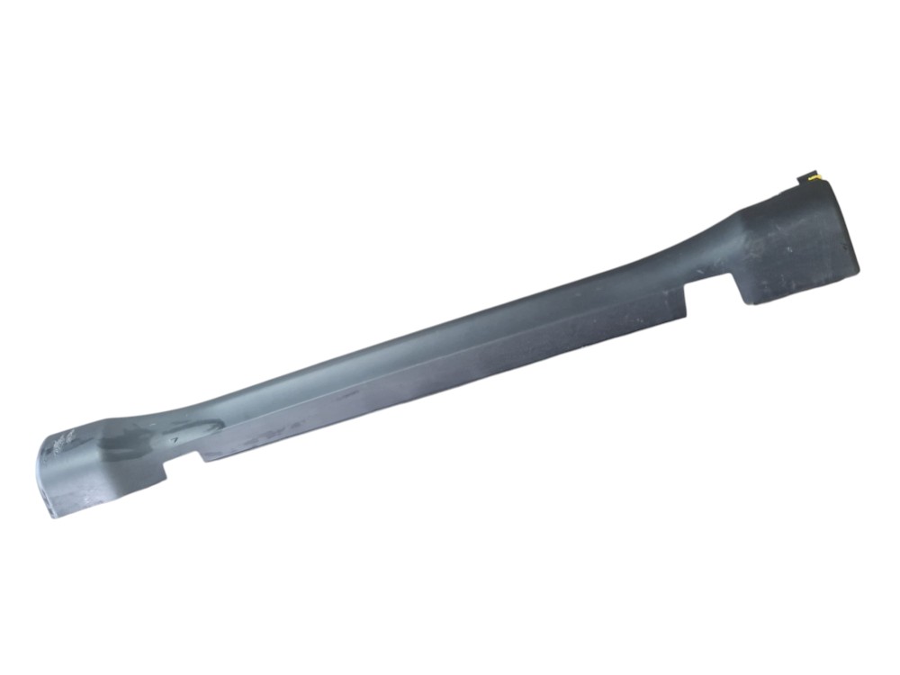 Moldura spoiler lateral Dir Jeep Compass 2023 2024 Detalhes